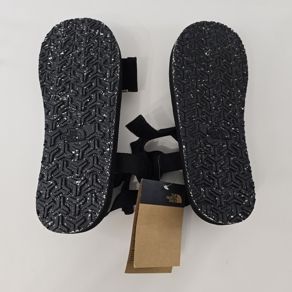 The North Face Skeena TNF Sandals Mens NEW NWT Sz 13 Black Lightweight Gorpcore - Picture 11 of 13